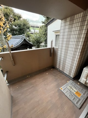 【バルコニー】