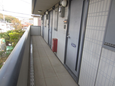 【エントランス】 | リブレシエスタ