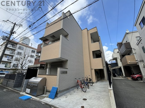 オートロック付きで外部からの出入りがなく安心です