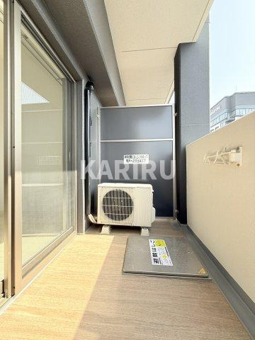 ARISTO扇町のバルコニー