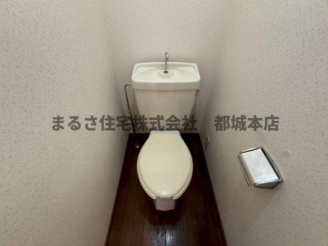 イーストウッドのトイレ