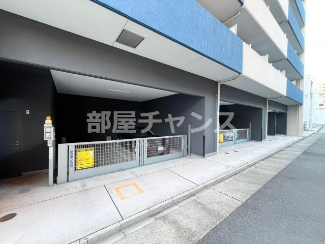 プロシード大須の駐車場