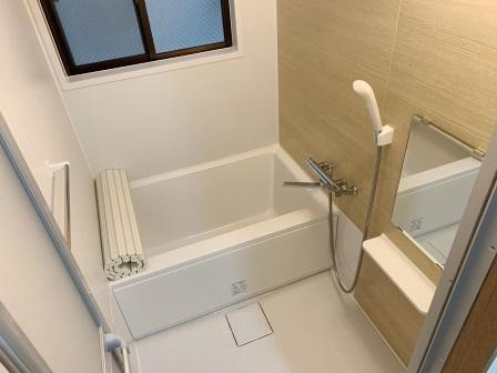 新井ビル（白山5丁目）の浴室