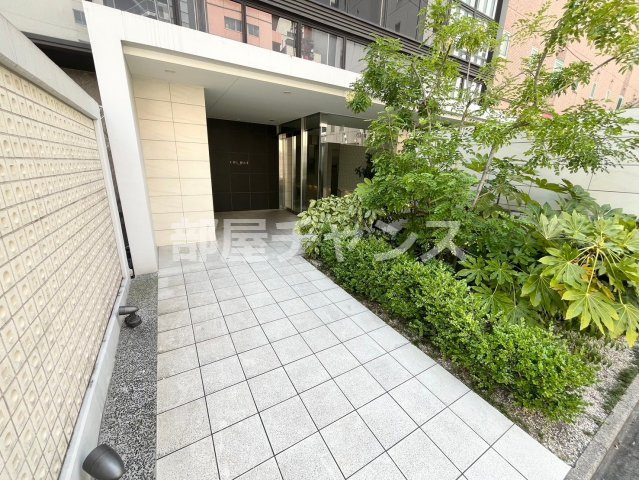 シエルブルー栄のエントランス