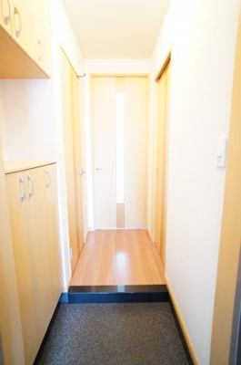 【玄関】 | ティアラ | ※同物件・同タイプの写真です。