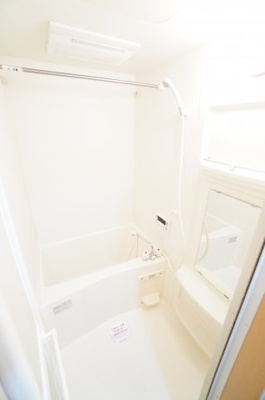 【浴室】 | ティアラ | ※同物件・同タイプの写真です。