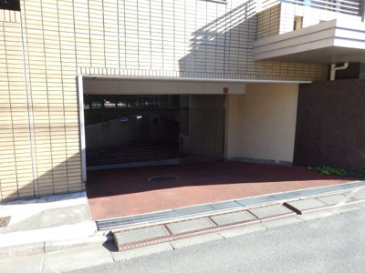 【駐車場】 | グランベスタージュ代々木