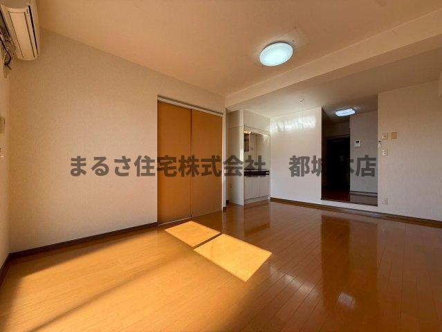 イーストウッドの居間・リビング