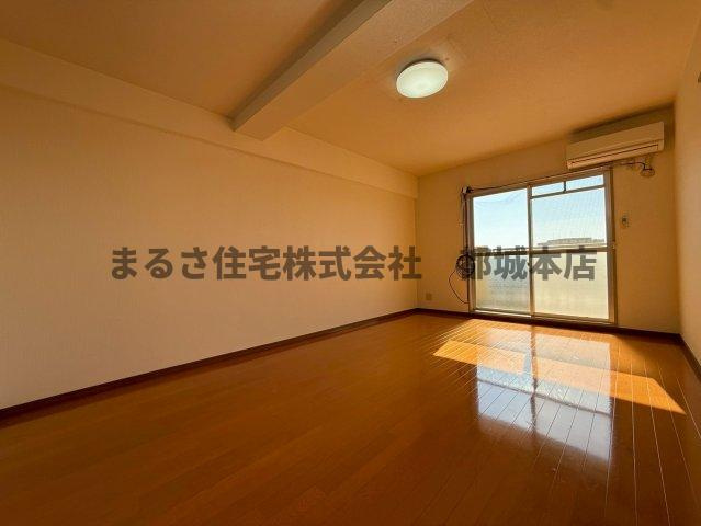 イーストウッドの居間・リビング