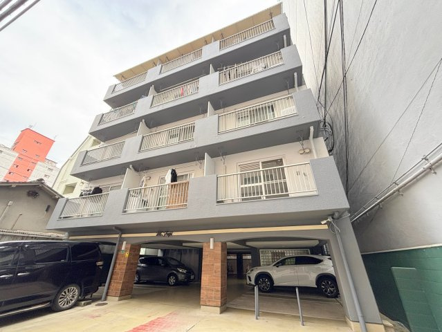 マンションFujiの外観
