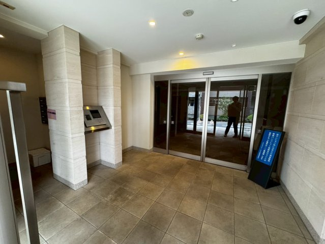 ミオカステーロ大宮のその他共用部分|エントランスです♪