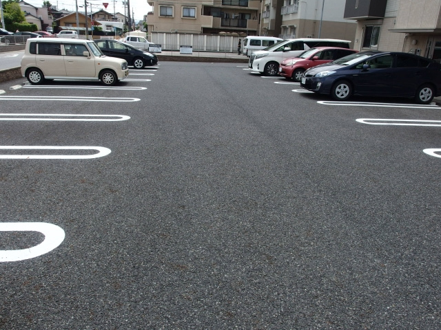 グランタスティエーラの駐車場