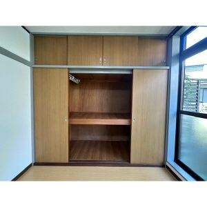 アーバンウェーブ岩成台の収納