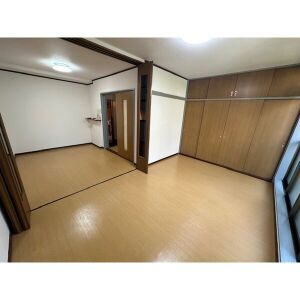 アーバンウェーブ岩成台の内装