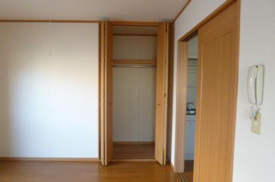 【収納】 | オリーブハウスⅡ | 別部屋写真です。