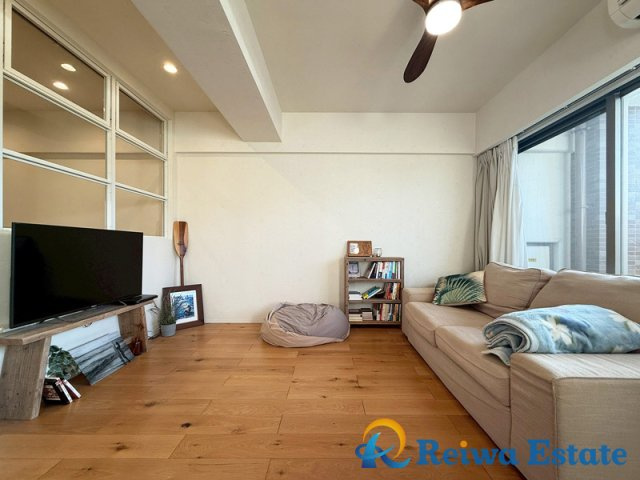 フォルスコート茅ヶ崎ラチエン通りの居間・リビング