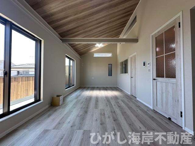 茅ヶ崎市下町屋2丁目　新築戸建　全２棟の居間・リビング|21.21帖　LDK