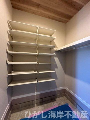 茅ヶ崎市下町屋2丁目　新築戸建　全２棟のその他|シューズインクローゼット