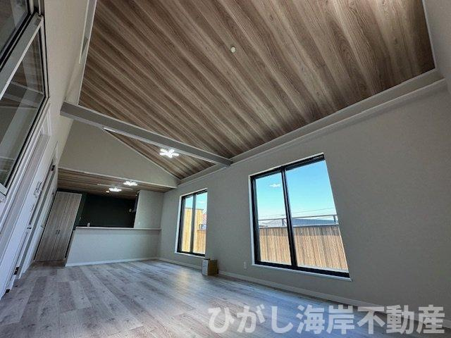 茅ヶ崎市下町屋2丁目　新築戸建　全２棟の居間・リビング|21.21帖　LDK