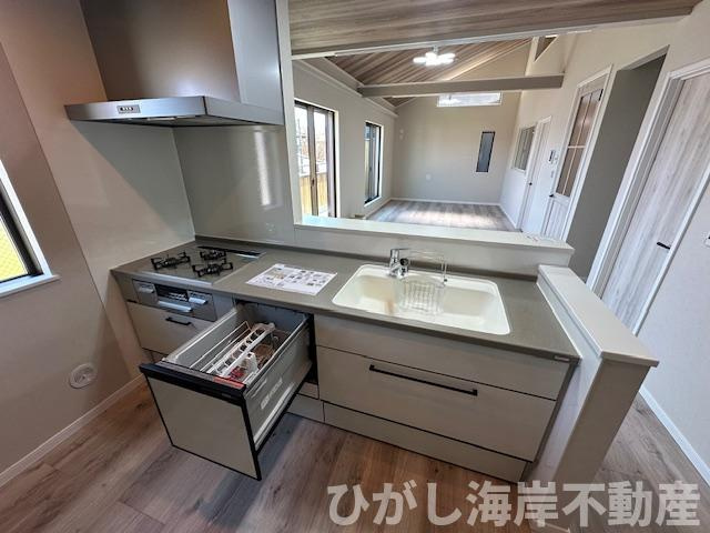 茅ヶ崎市下町屋2丁目　新築戸建　全２棟のキッチン|食洗機付きシステムキッチン