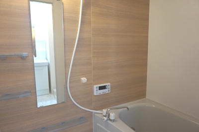 【浴室】 | アルディーラ伊倉B | ※同建物同型別のお部屋