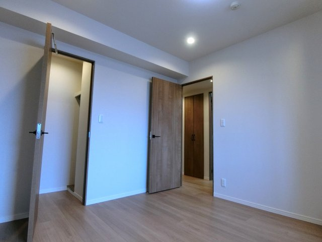 ダイアパレス女池の洋室