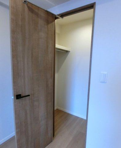 ダイアパレス女池の洋室