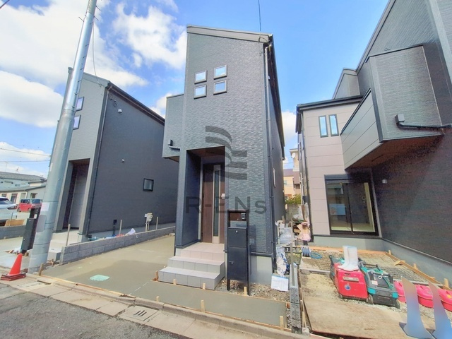 【外観】 | 練馬区南田中４丁目　新築戸建て　２号棟 | 建築中