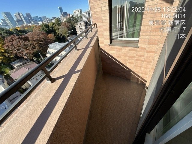 ジェイパーク御苑内藤町のバルコニー