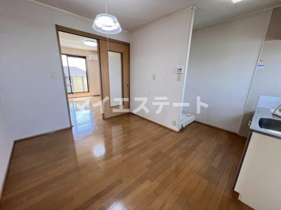 【居間・リビング】 | ベル・ヴィ２１ | 別部屋写真使用