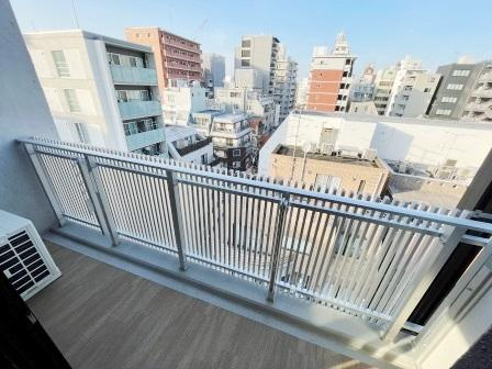 ファインクレスト巣鴨のバルコニー