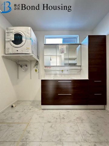 WICやSIC等嬉しい収納が豊富　竜が岡2丁目　全2棟　1号棟のその他