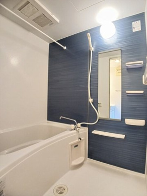 【浴室】 | ミッテ・ドルフ西国分Ⅲ | コンパクトで使いやすいお風呂です