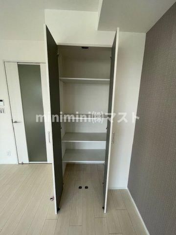 なんばグランドマスターズタワーの玄関|別部屋参考写真