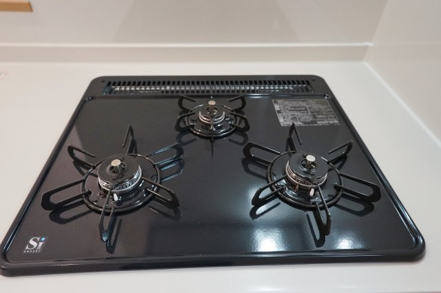 【横浜市瀬谷区二ツ橋町60全2棟新築戸建て】★仲介手数料無料★（二つ橋小学校・東野中学校）のキッチン