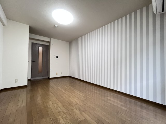 ランブラスあびこの洋室