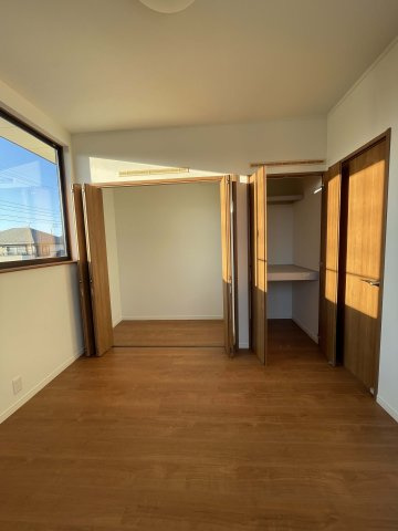 つくば市東光台　リフォーム済み物件の洋室