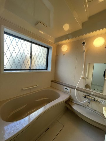 つくば市東光台　リフォーム済み物件の浴室
