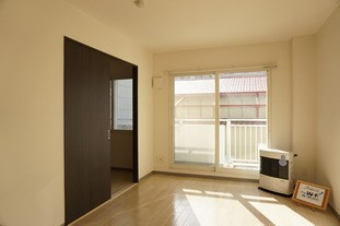 【居間・リビング】