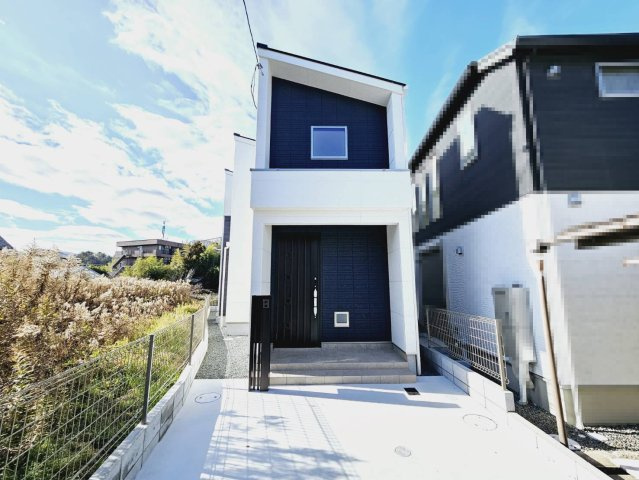 山口町下山口4丁目新築戸建