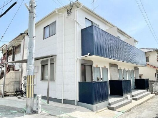 本山北町ハイツの外観