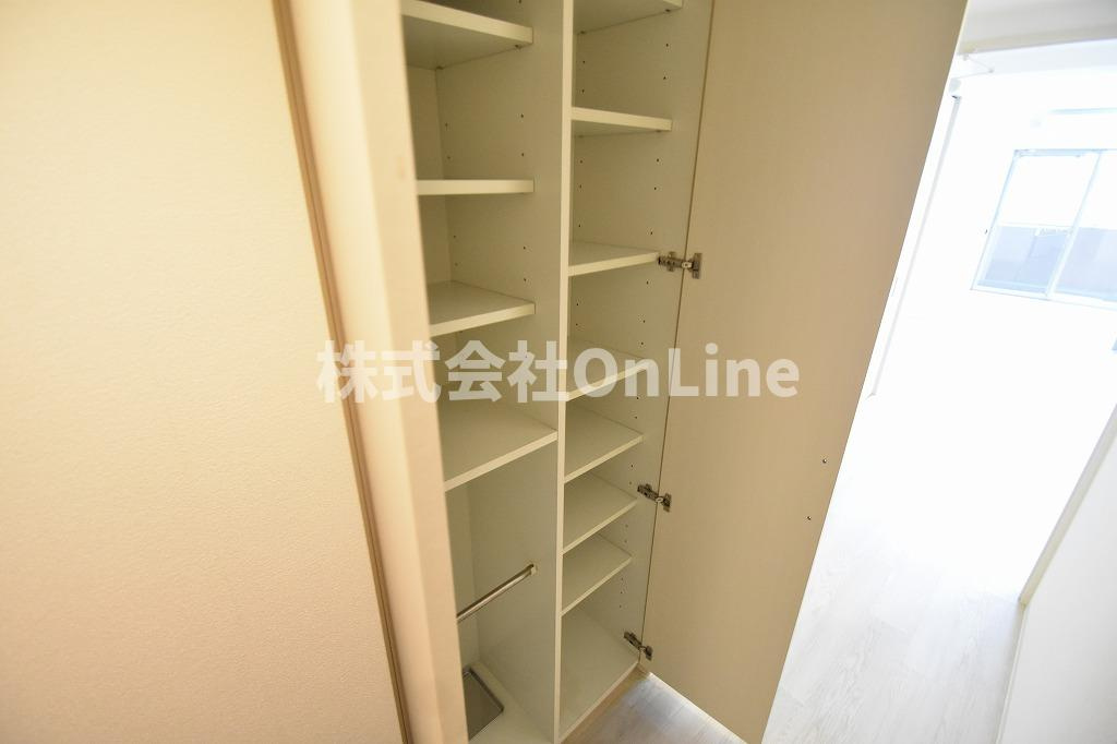 セレッソコート上本町EASTの収納
