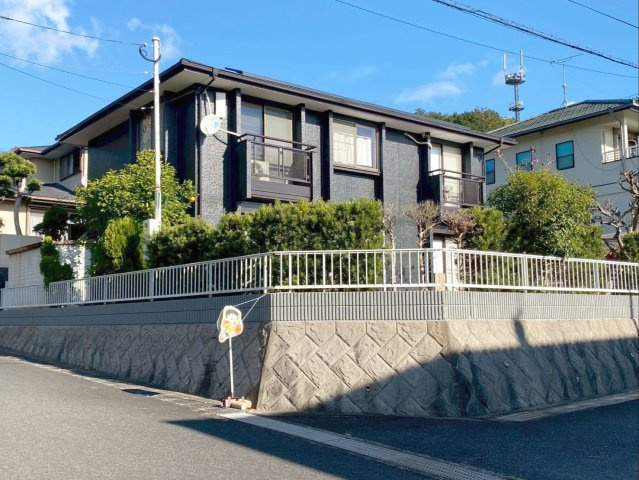 糟屋郡久山町大字山田　中古戸建の外観|採光・通風良好な角地！開放的な住環境を確保できます！