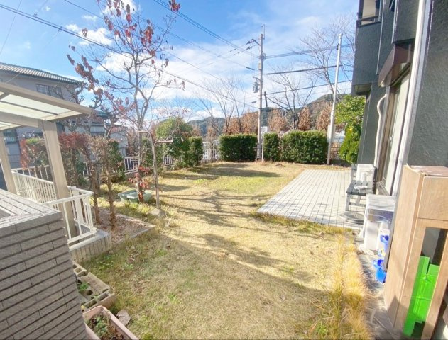 糟屋郡久山町大字山田　中古戸建の庭|多用途に利用できるお庭です！