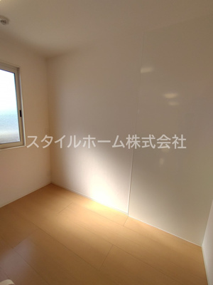 【内装】 | Ｓｈｉｎｅ　Ｍｏａｔ | 別部屋写真です。