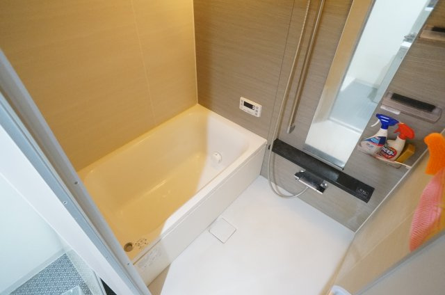 セザール武庫之荘ガーデンの浴室