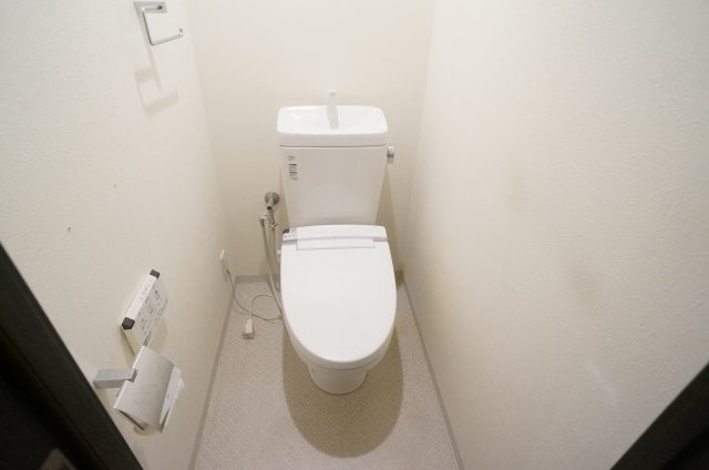 セザール武庫之荘ガーデンのトイレ