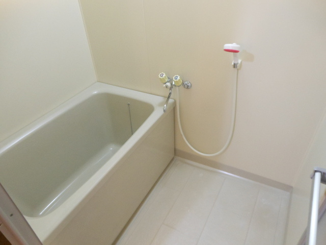 メゾンジョワイエの浴室|前回募集時の写真です