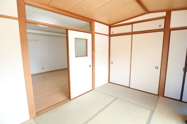 ザ・ノウブルマンション貴人館の和室