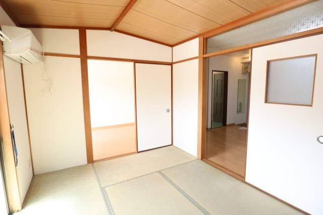 ザ・ノウブルマンション貴人館の和室